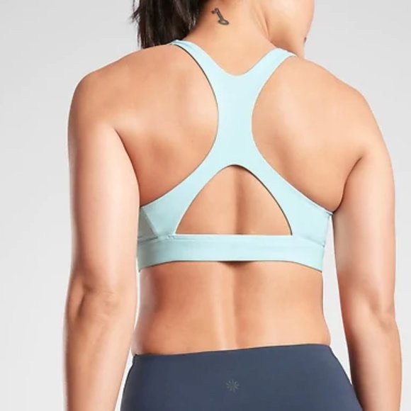 ATHLETA light blue Ultimate sports bra - Picture 1 of 11